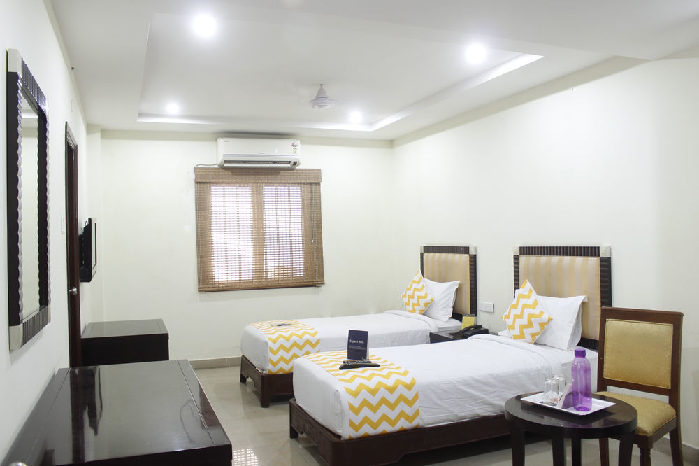Ankitha Stay Inn Хайдарабад Экстерьер фото